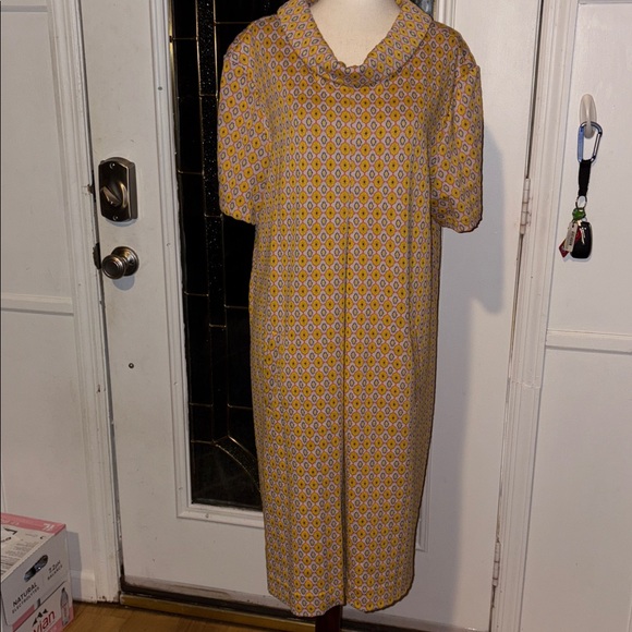 Tyler Boe Dresses & Skirts - Tyler Boe Yellow and White Geometric Mini Dress